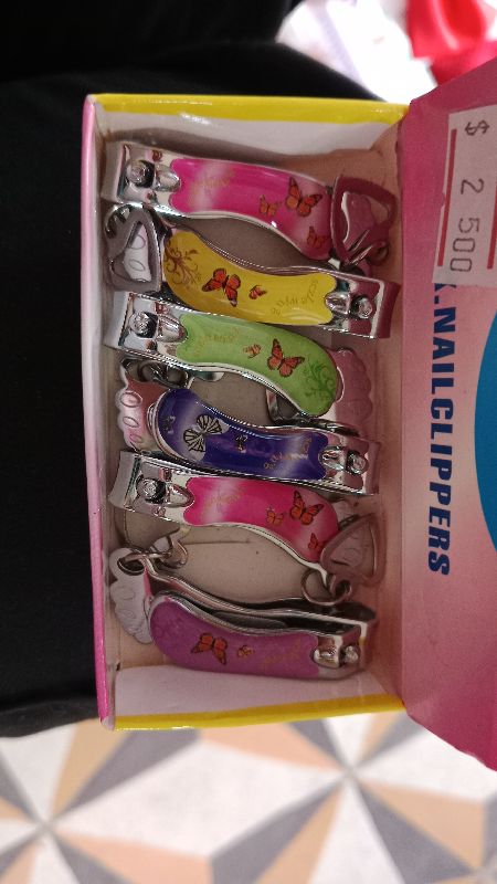 CORTA UÑAS DISEÑO