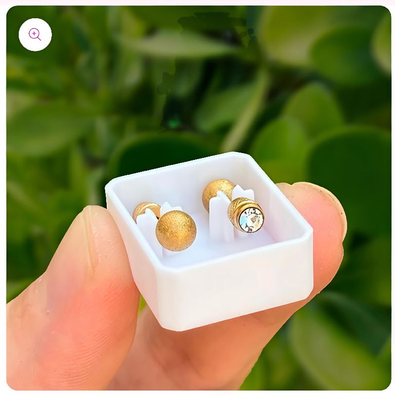 aretes dorados piercing dos vistas