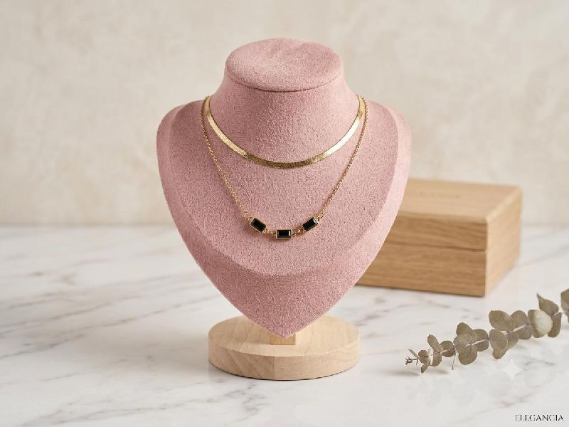 collar doble dorado y negro