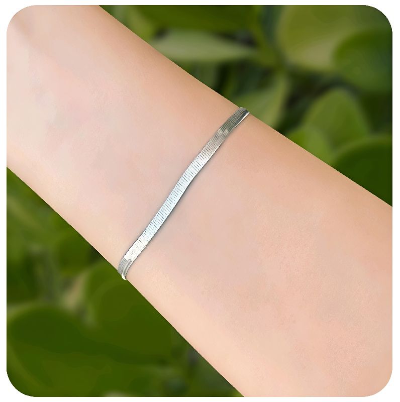 pulsera lisa plateada