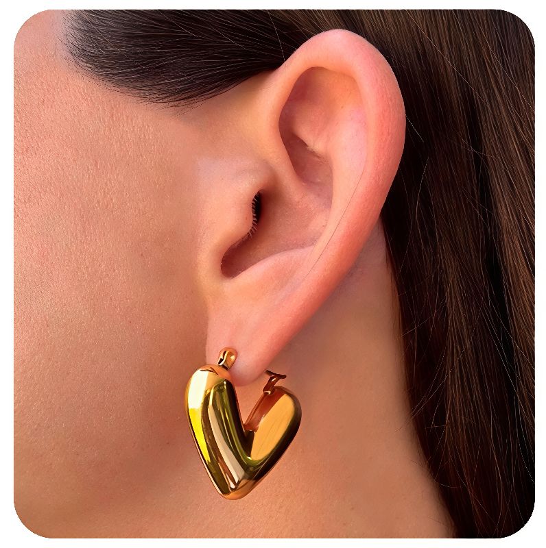 aretes corazón dorado chunkie