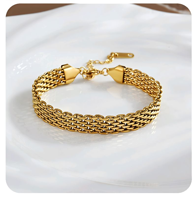 pulsera tejida dorada
