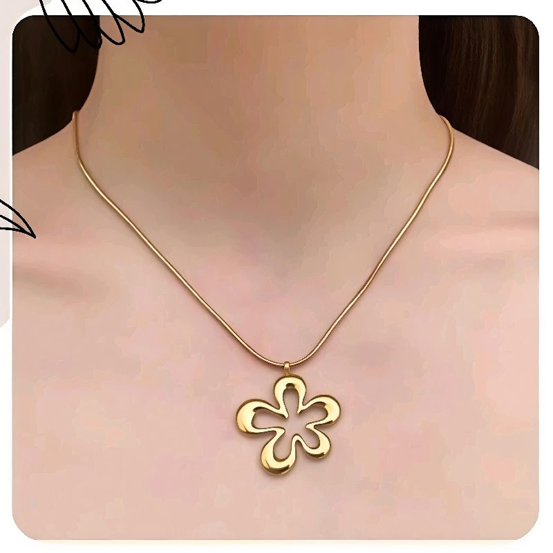 collar flor dorado