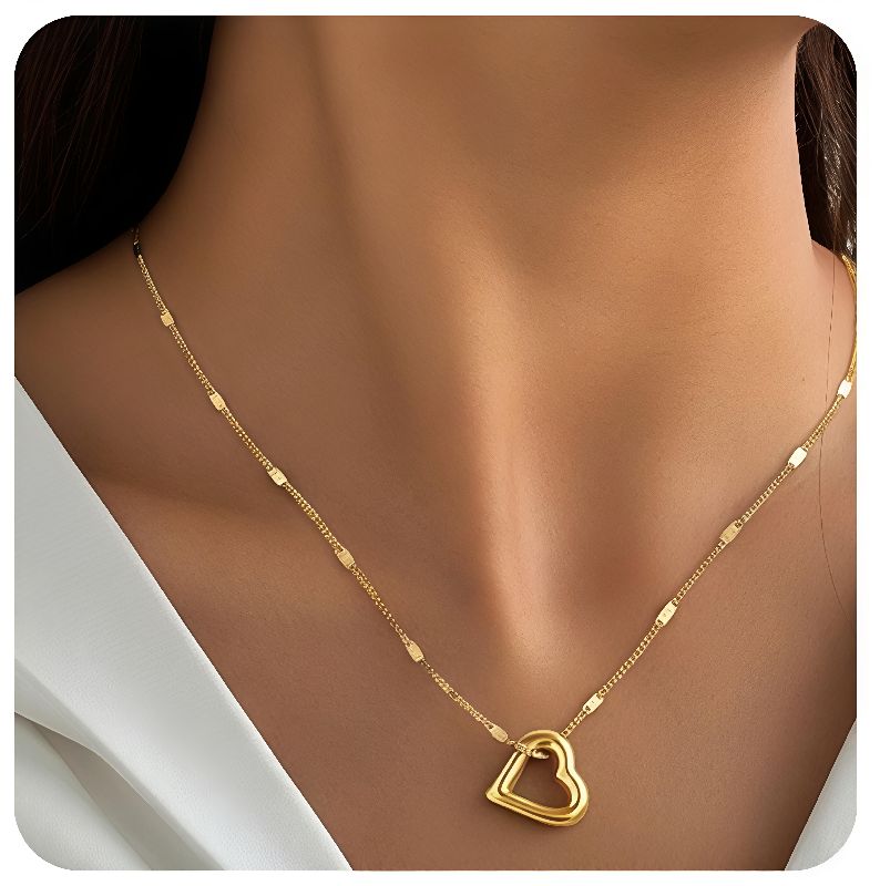 collar corazón dorado con bolitas