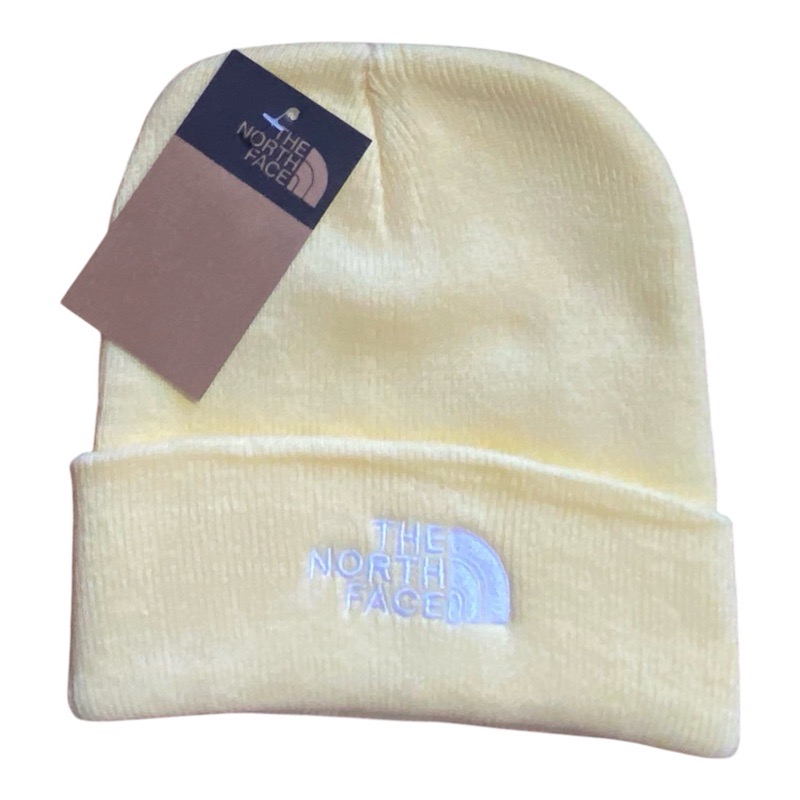gorro amarillo bebé