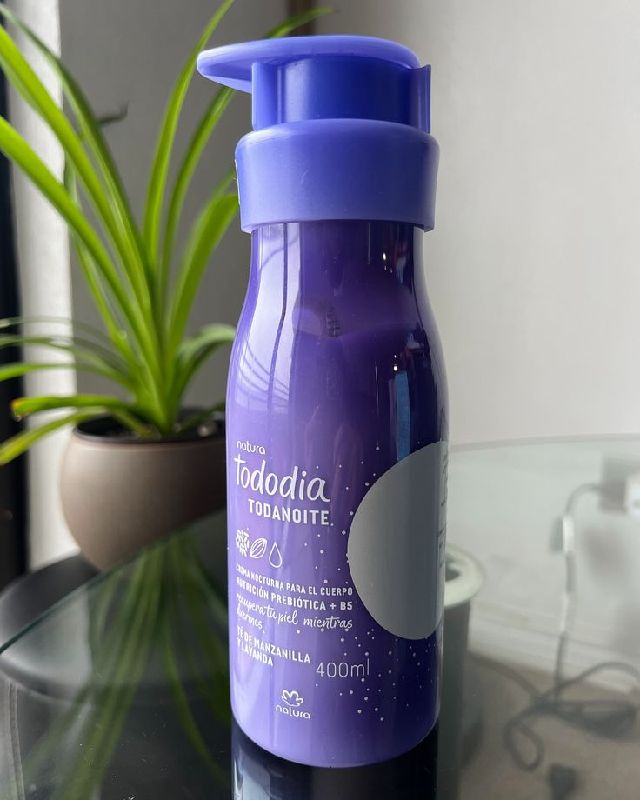 crema corporal te de manzanilla y lavanda