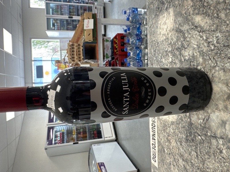 Vino tinto Santa julia