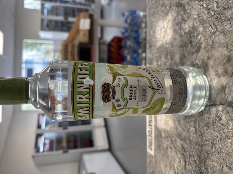 Smirnoff green apple 700ml