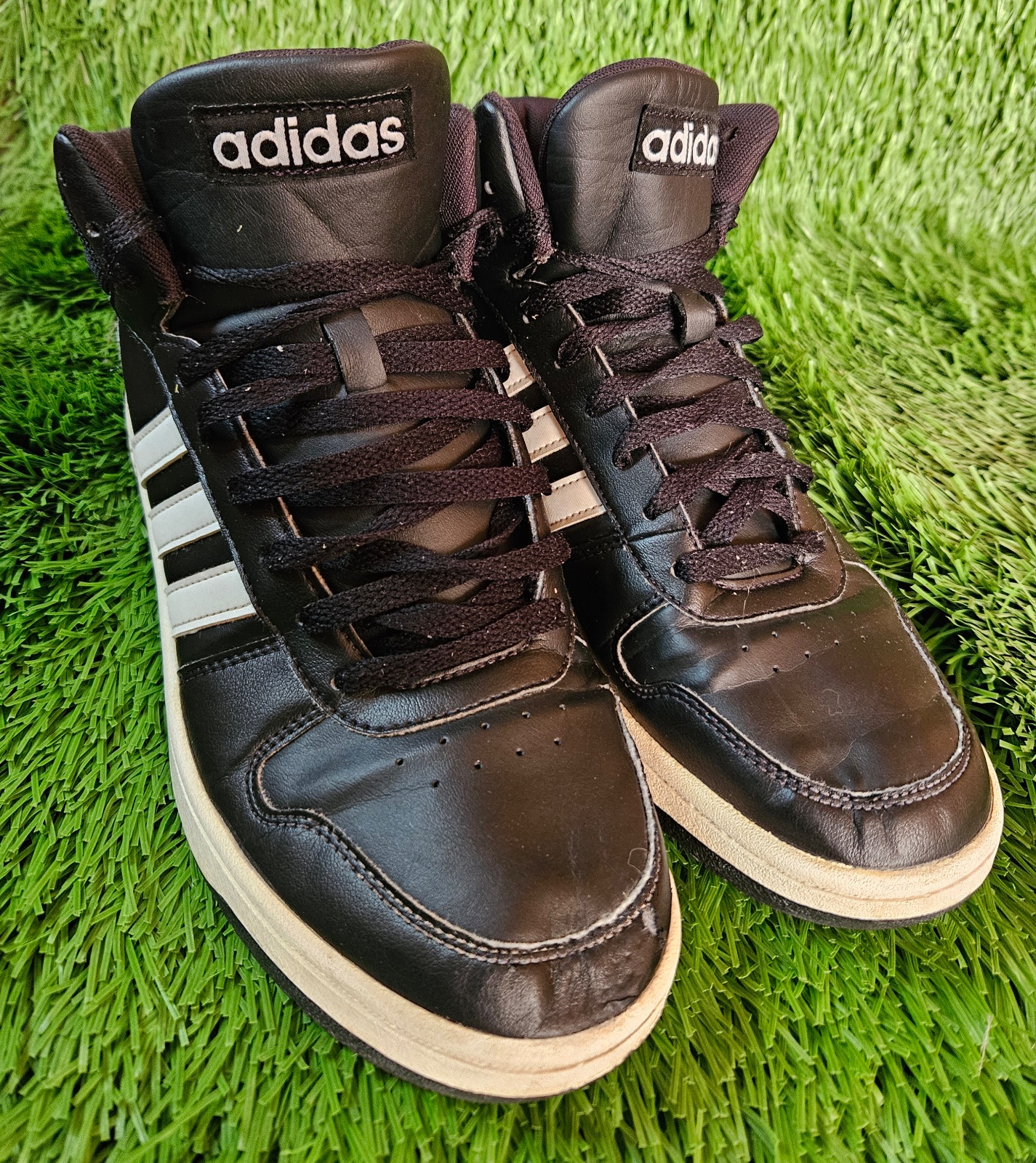Adidas Hoops 2.0 Mid FY8618