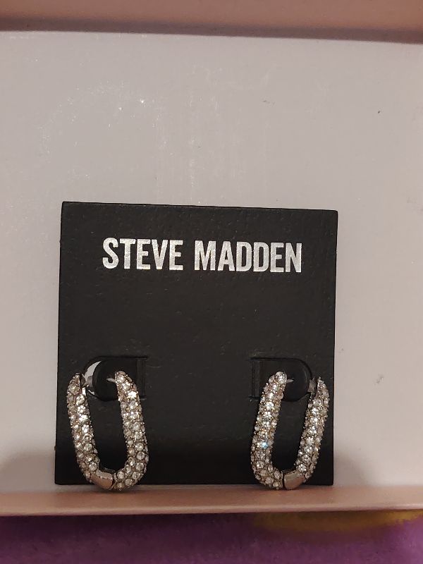 ARETES ELEGANTES