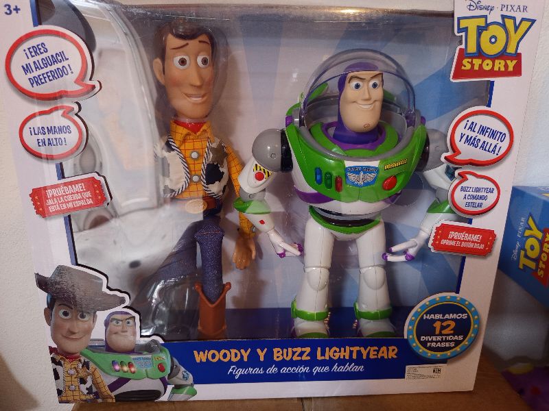 WOODY Y BUZZ LIGHTYEAR
