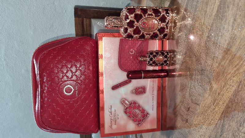 ORIENTICA AMBER ROUGE Kits