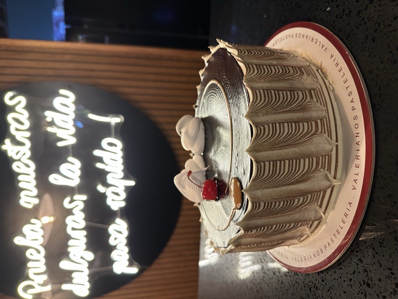 Torta 3 Sabores M — 08/10 porciones