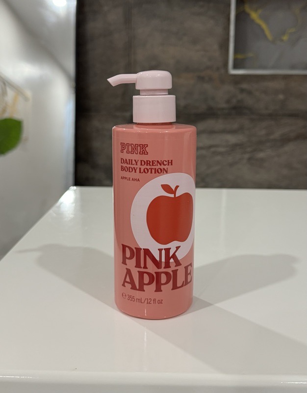 Crema Corporal VS Pink, Manzana