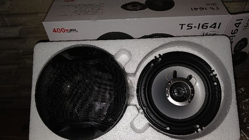 Parlantes 6"