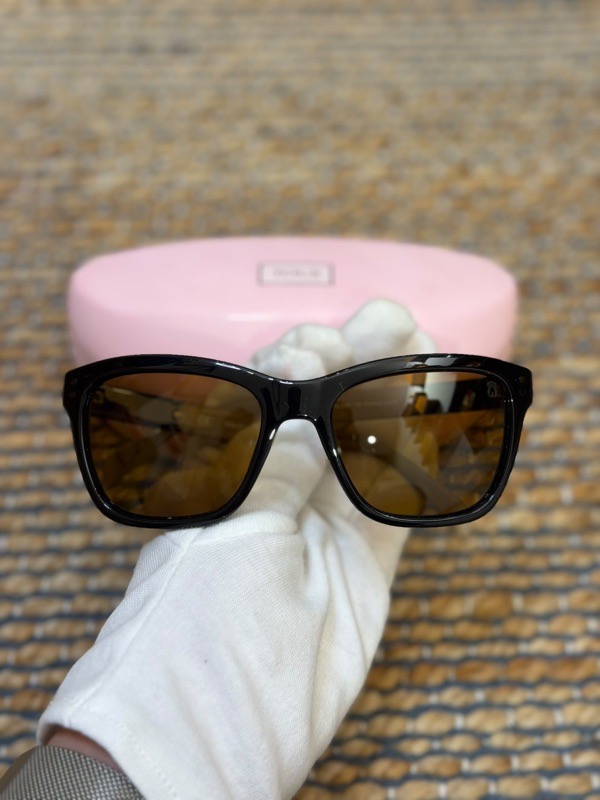 TOUS SUNGLASSES