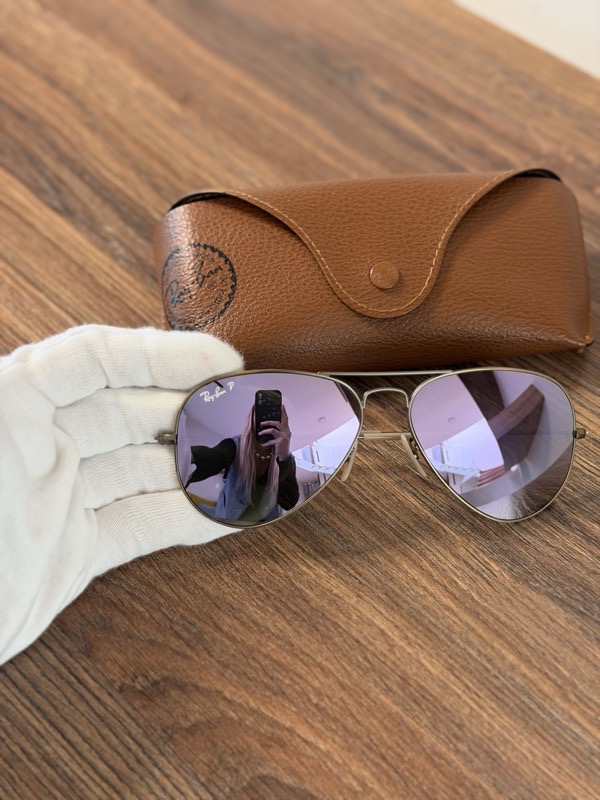 RAY-BAN AVIATOR