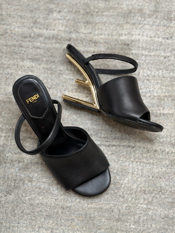 FENDI SANDALS