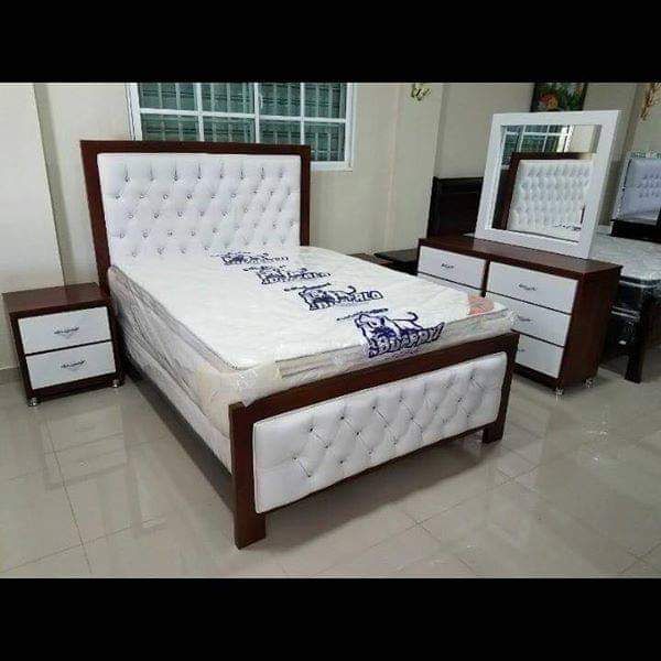 Juego de habitacion tapizado