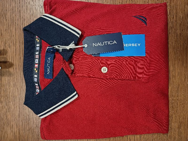 Playera tipo Polo NÁUTICA