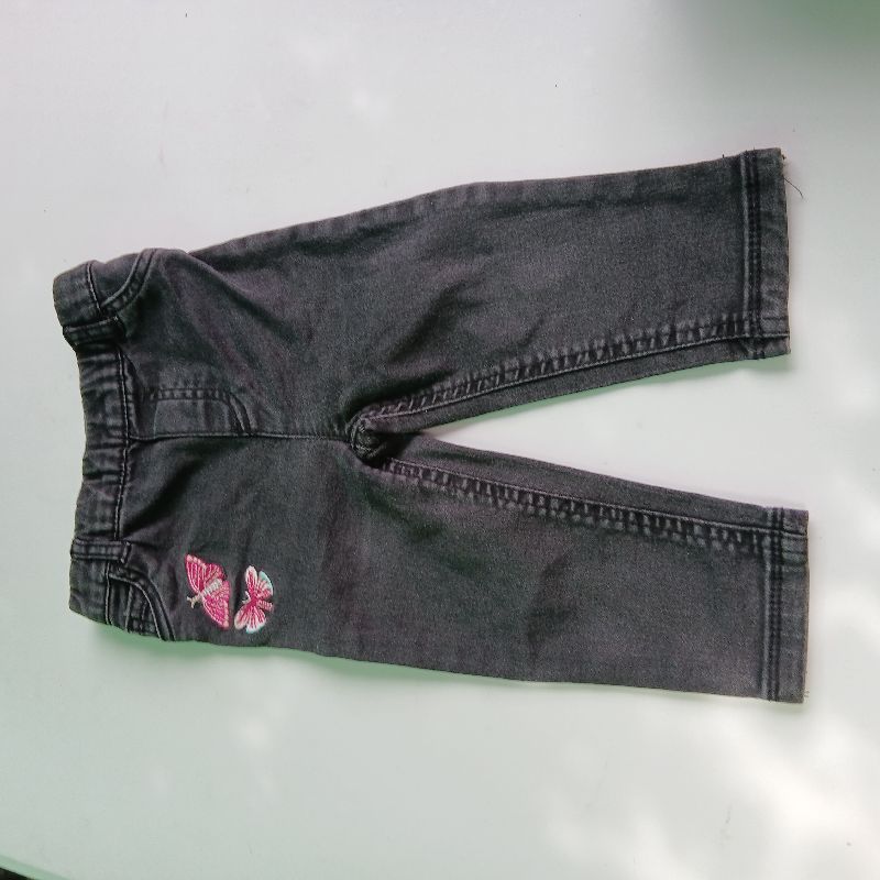 Pantalon negro 12 meses