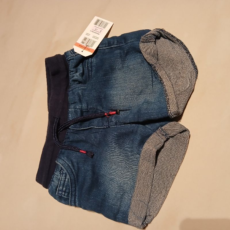 Short mezclilla 3 años