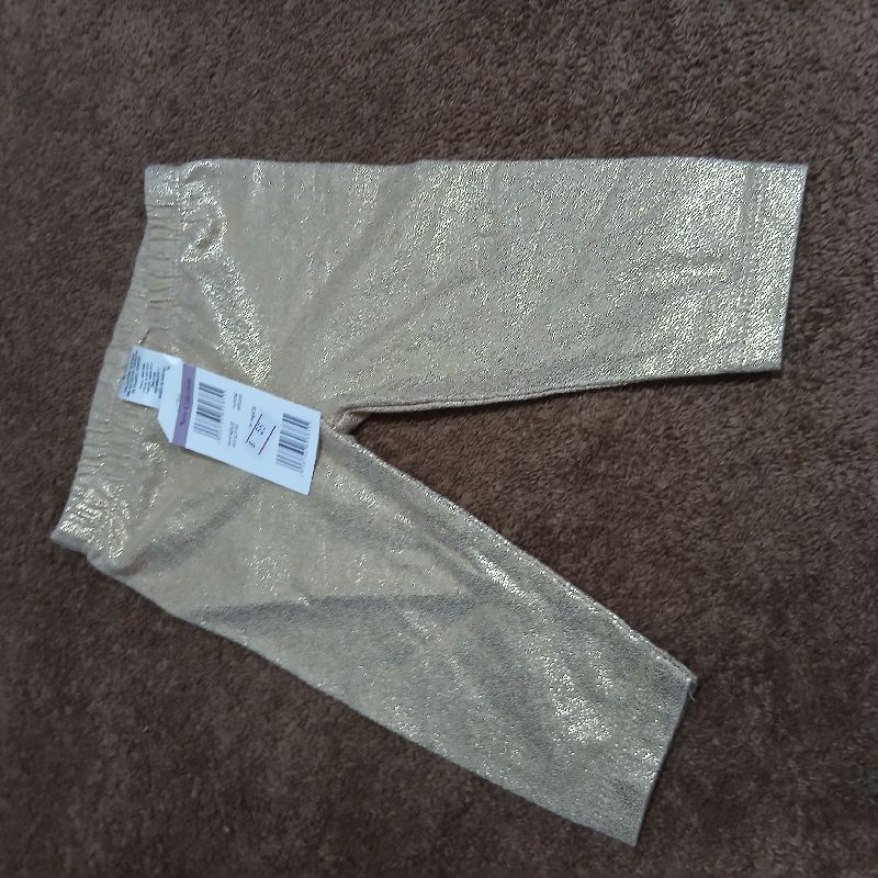 Pantalón dorado 3/6 meses  🌟