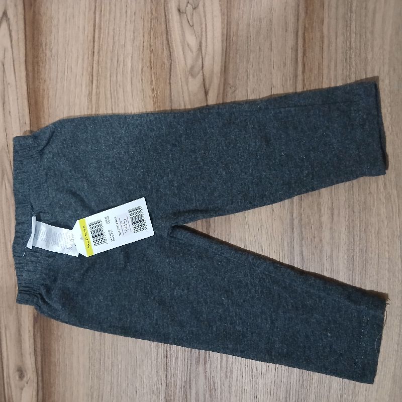 Pantalón  gris 6/9 meses