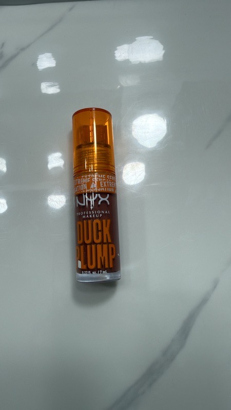 Nyx Duck Plump