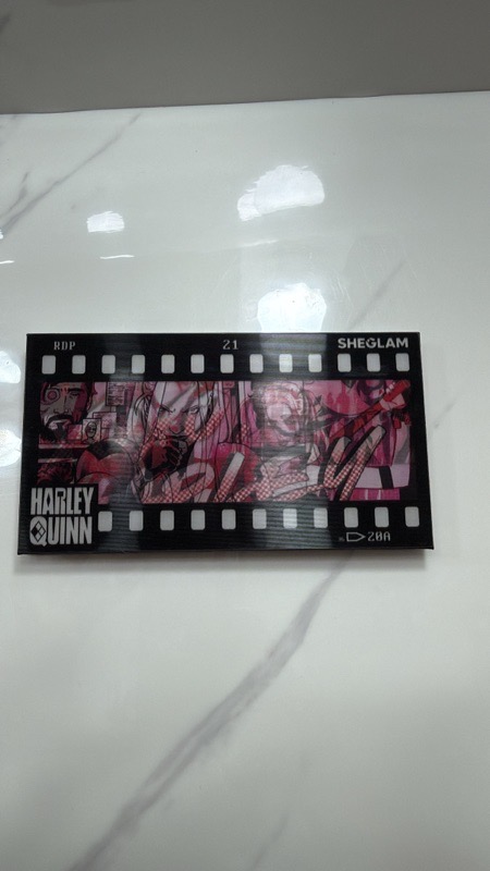 Paleta de sombras Harley Quinn