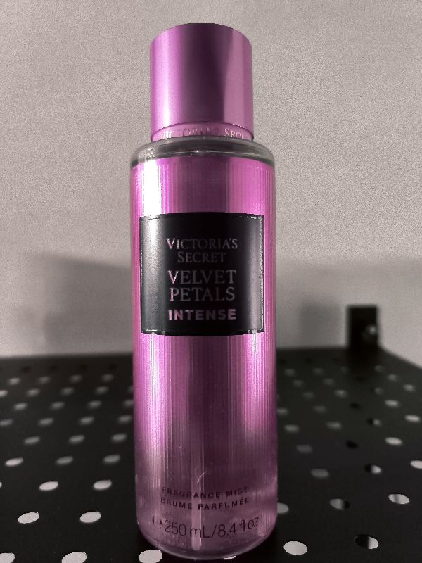 Splash Velvet Petals Intense
