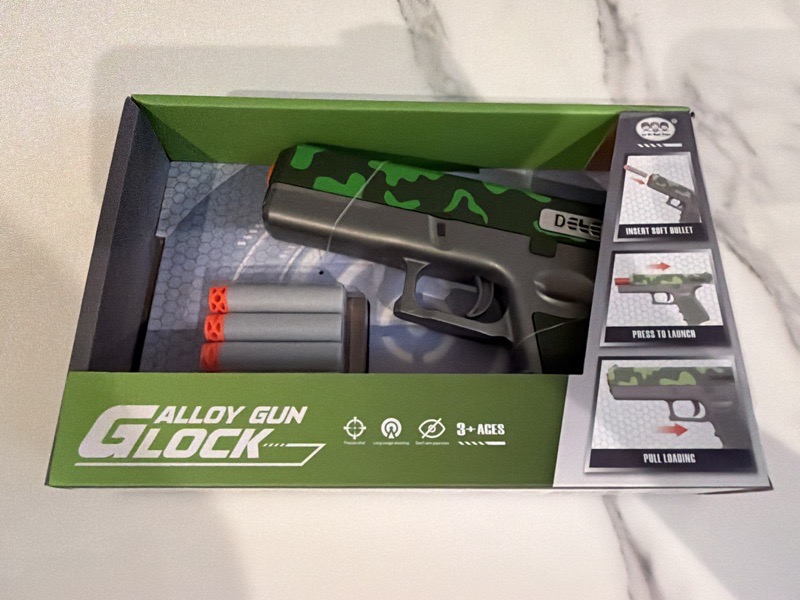 pistola Glock de fomi
