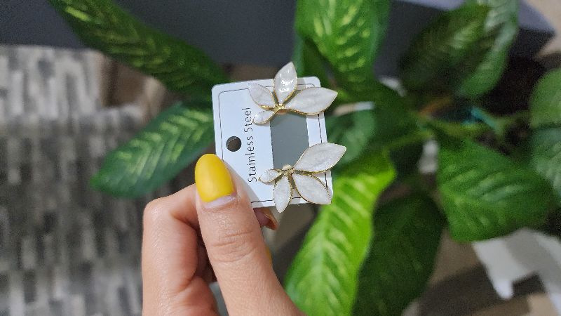Aretes Hoja blanca