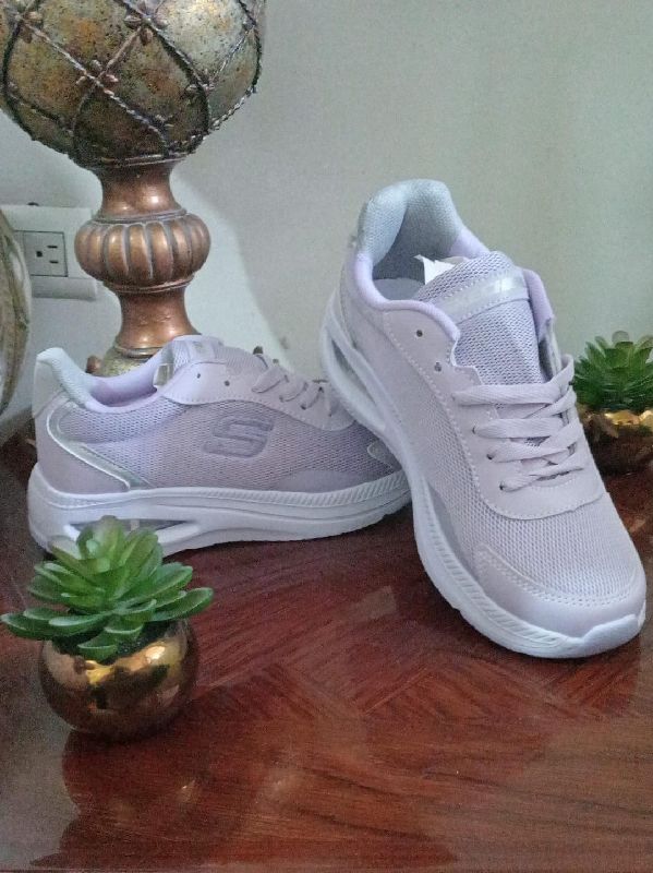 Skechers lila 24'5, 25