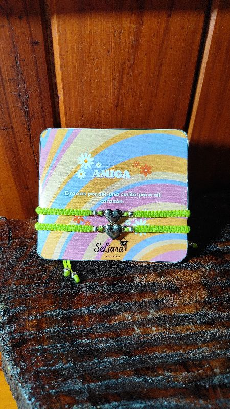 Pulseras amiga curita