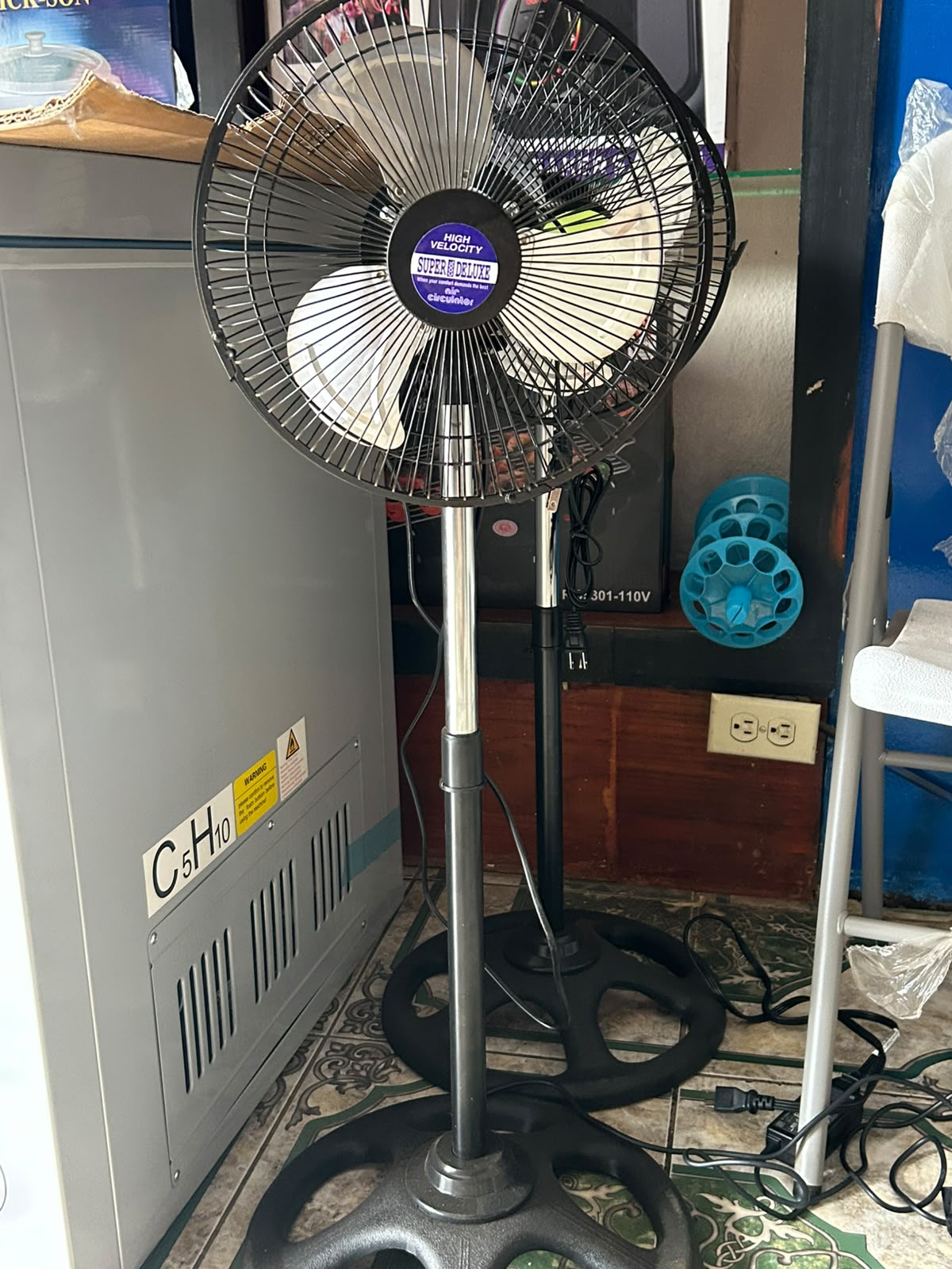 abanico pequeño 10"